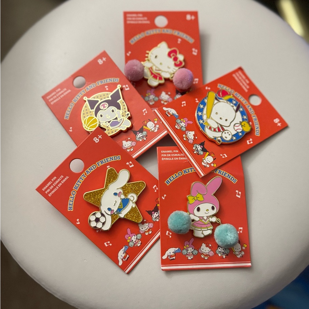 Hello Kitty and Friends Sports Complete Movable 3D Pin Set